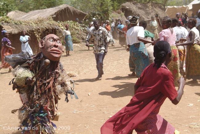 Ayemwe atsale adzamange
